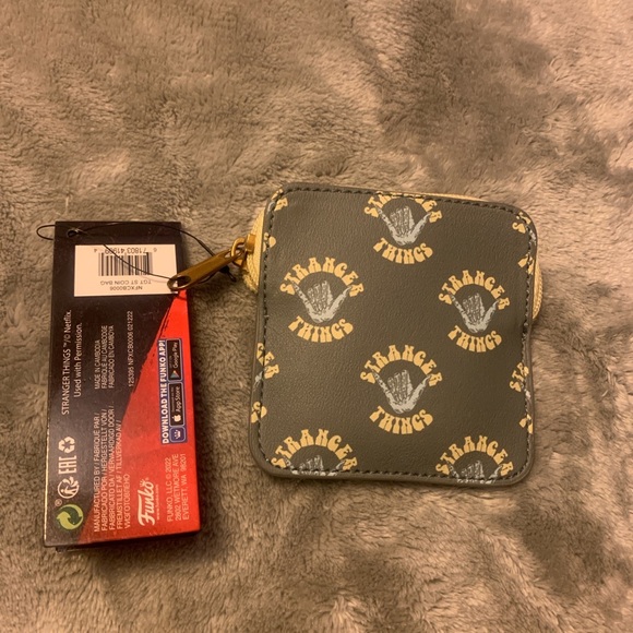 Funko Netflix Stranger Things 4 Coin Purse Change Bag Vecna 2022 New - Picture 2 of 4